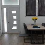 Silver Dream Apartmanhaz Διαμέρισμα Ντέμπρετσεν