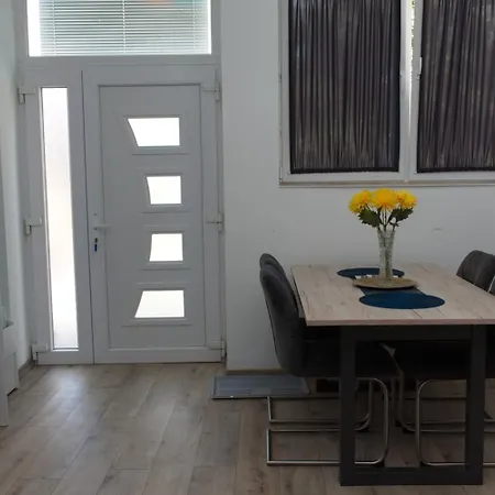 Silver Dream Apartmanhaz 아파트 데브레첸