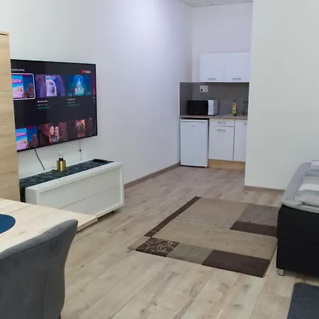 Silver Dream Apartmanhaz * Debrecen