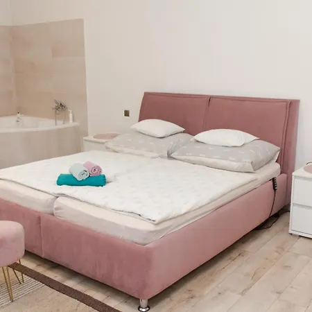 Silver Dream Apartmanhaz Apartment *