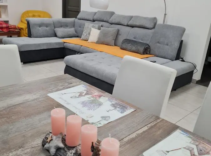 Silver Dream Apartmanhaz דירה