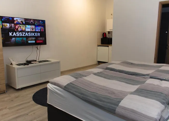 Silver Dream Apartmanhaz דירה דברצן
